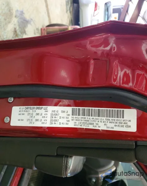 2014 Jeep Cherokee Latitude z USA, uszkodzony, nr VIN 1C4PJMCB7EW298809